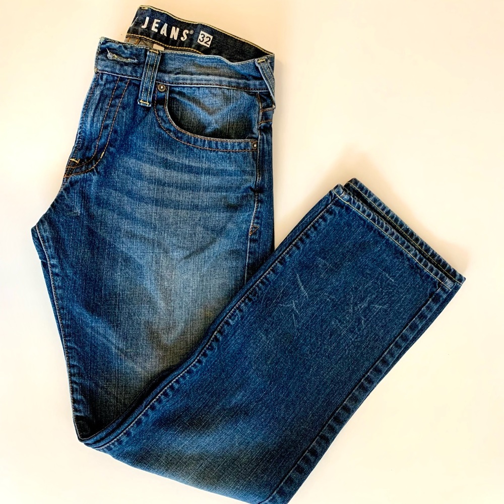 Guess Men’s Rebel Straight Leg Distressed Jeans 32 x 32 dark wash